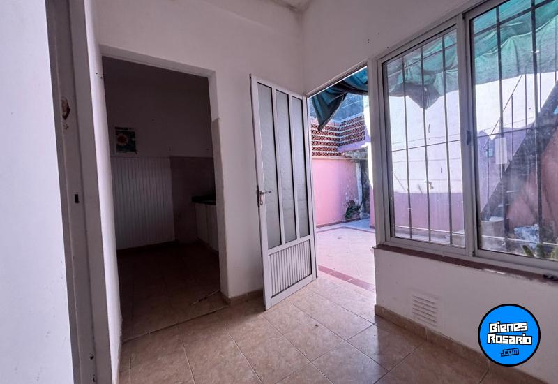 Departamentos de pasillo - Rosario - Venta