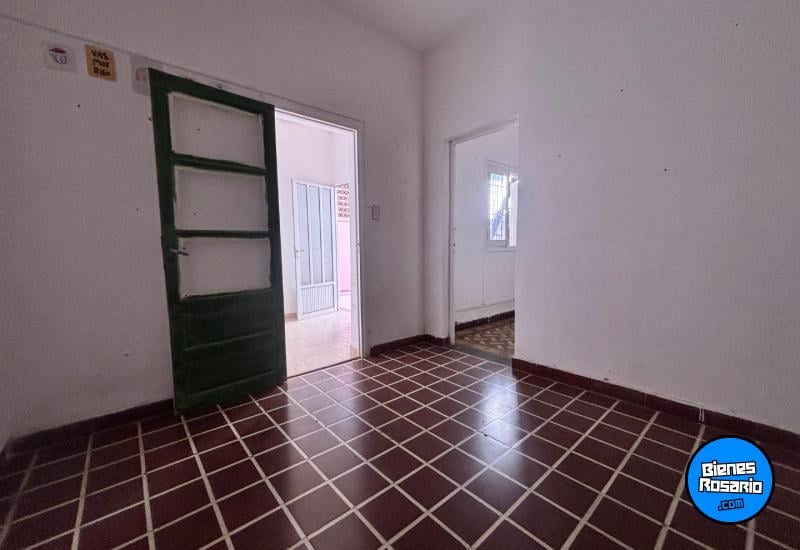 Departamentos de pasillo - Rosario - Venta