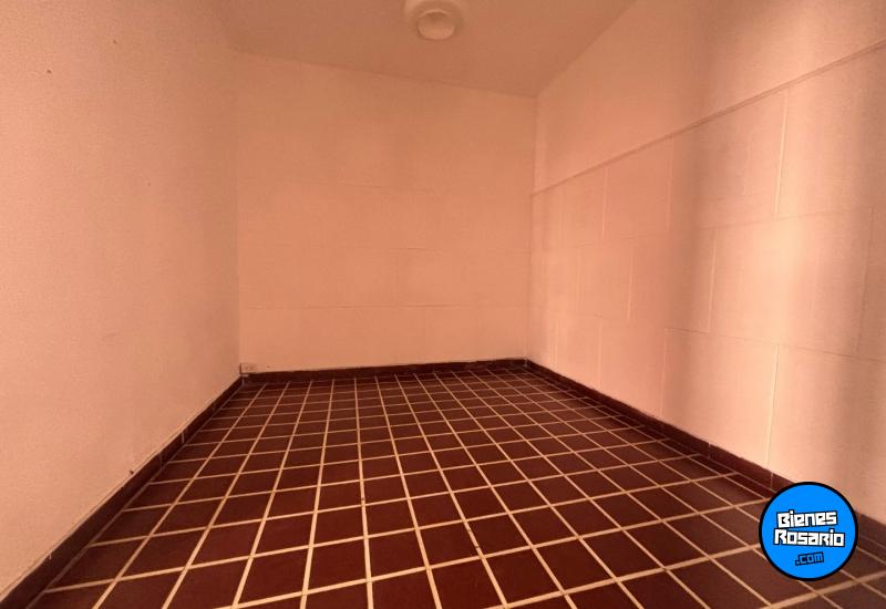 Departamentos de pasillo - Rosario - Venta