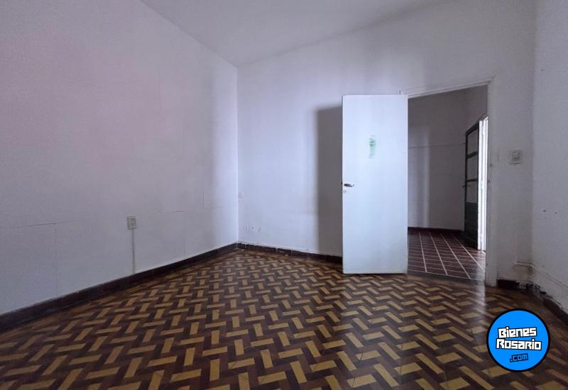 Departamentos de pasillo - Rosario - Venta