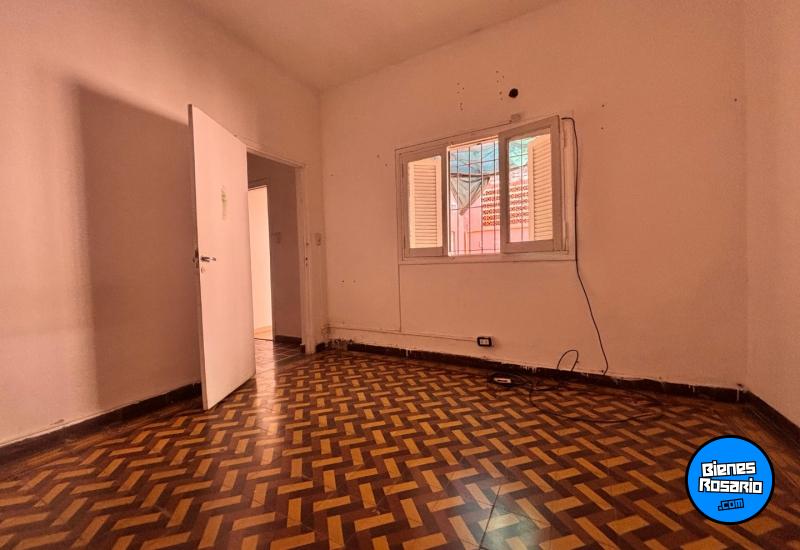 Departamentos de pasillo - Rosario - Venta