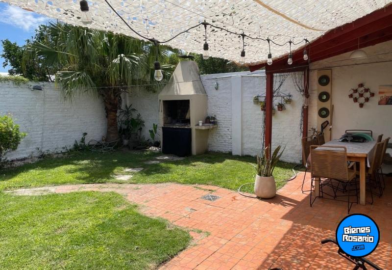 Casas - Rosario -  Alquiler