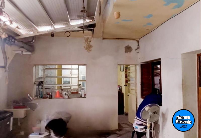 Departamentos de pasillo - Rosario - Venta