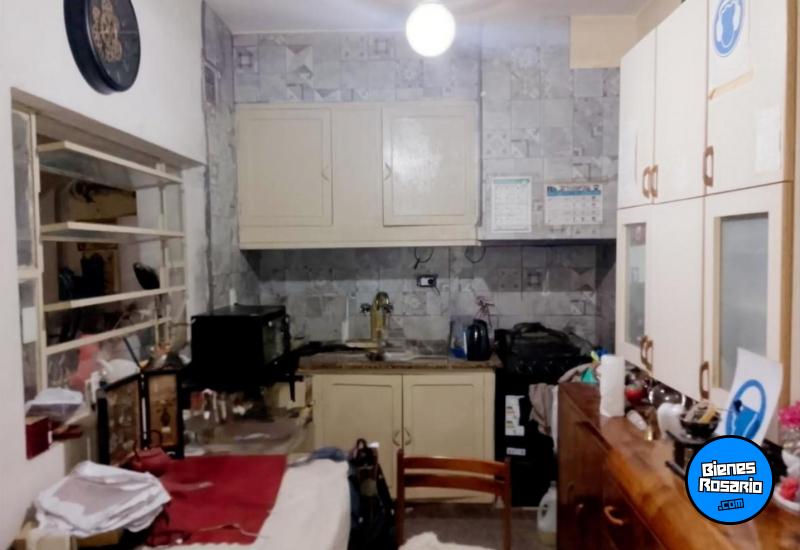 Departamentos de pasillo - Rosario - Venta