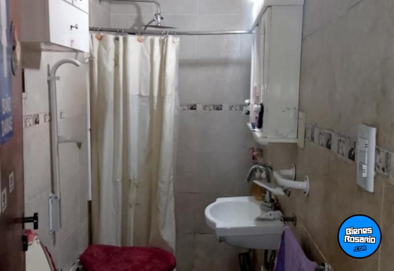 Departamentos de pasillo - Rosario - Venta