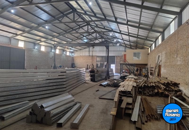 Galpones / Depósitos - Rosario - Venta