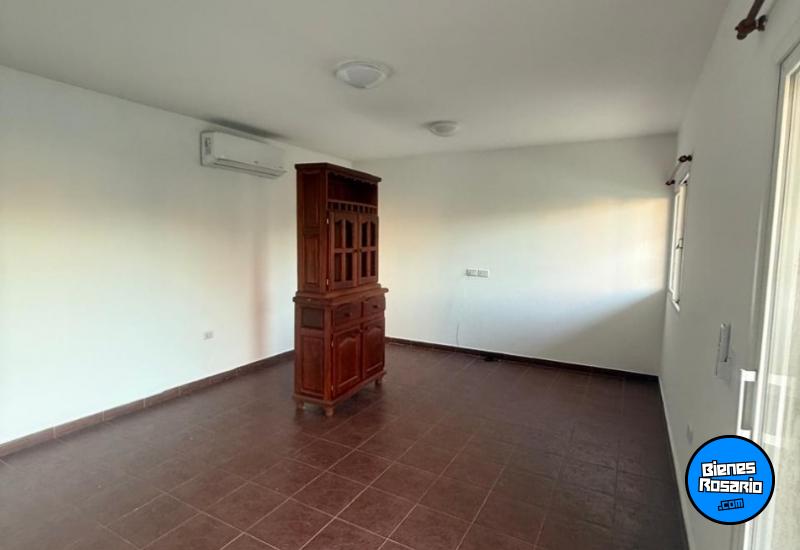 Casas - Funes -  Alquiler