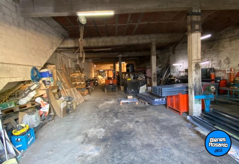 Galpones / Depósitos - Rosario - Venta