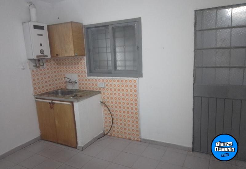 Departamentos de pasillo - Rosario - Venta