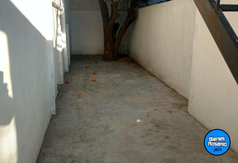 Casas - Rosario -  Alquiler