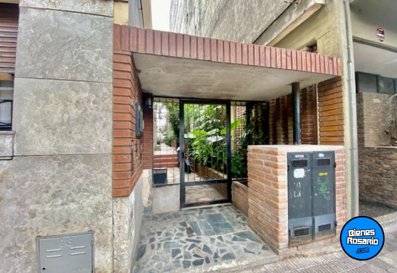 Departamentos de pasillo - Rosario - Venta
