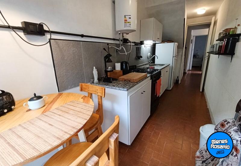 Departamentos de pasillo - Rosario - Venta