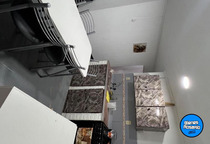 Casas - Rosario -  Alquiler