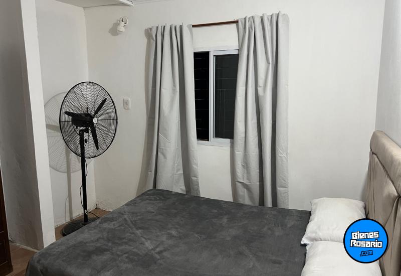 Casas - Rosario -  Alquiler