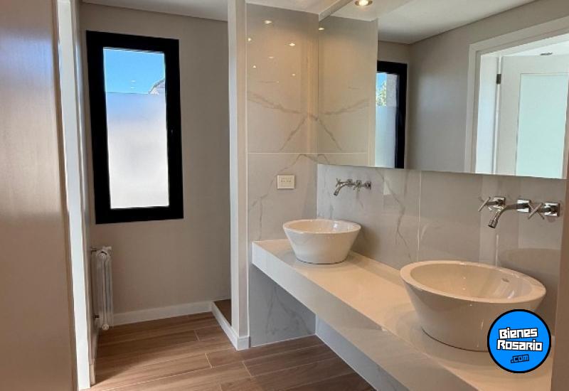 Casas - Funes - Venta