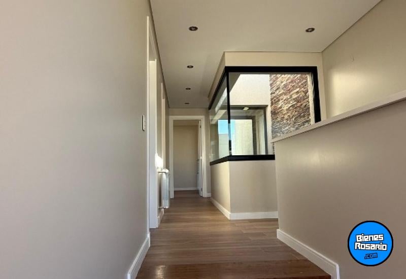 Casas - Funes - Venta