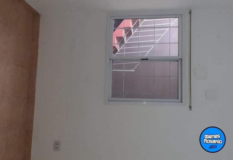 Departamentos de pasillo - Rosario -  Alquiler