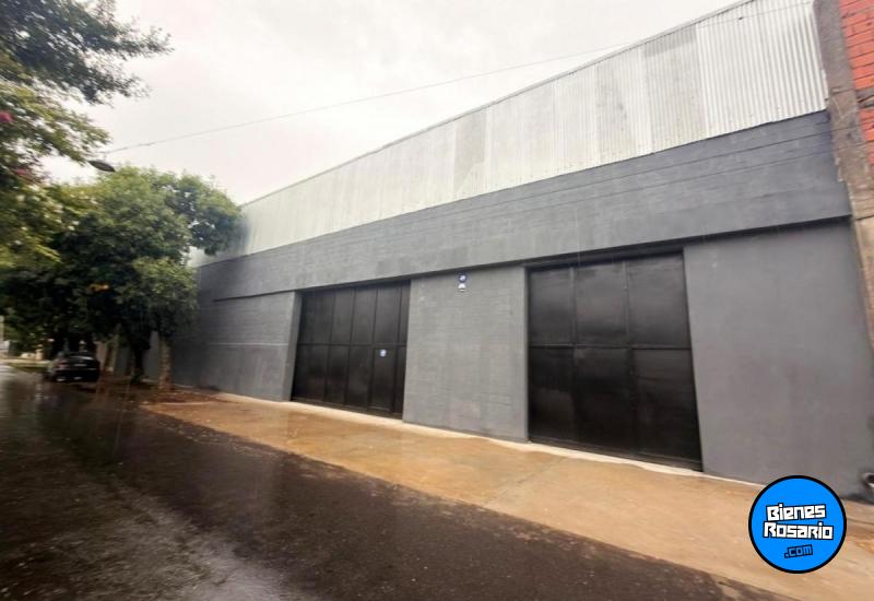 Galpones / Dep贸sitos - Rosario - Venta