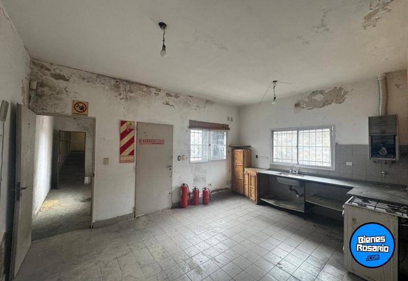 Galpones / Depósitos - Rosario -  Alquiler