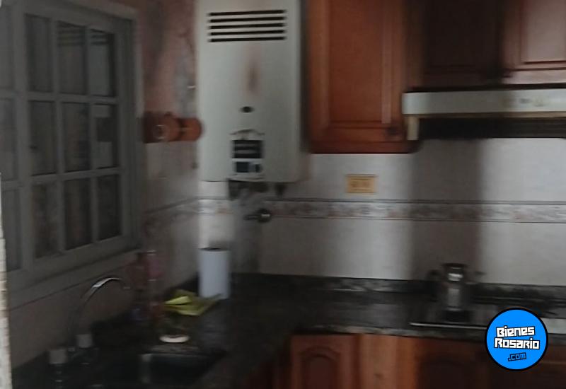 Departamentos de pasillo - Rosario - Venta