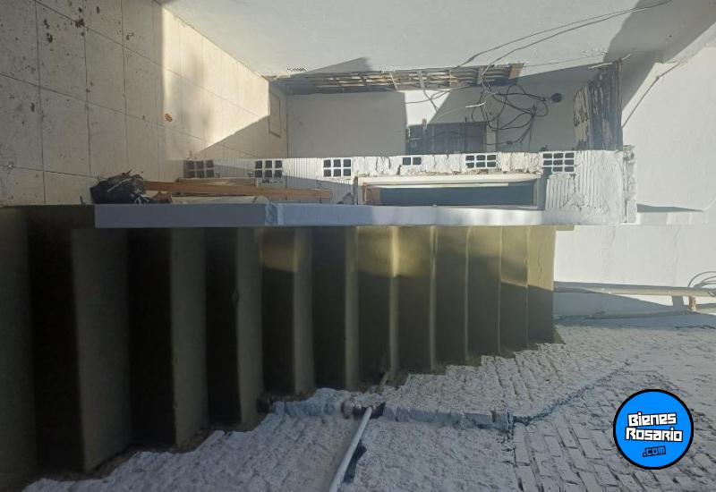 Galpones / Dep贸sitos - Rosario - Venta