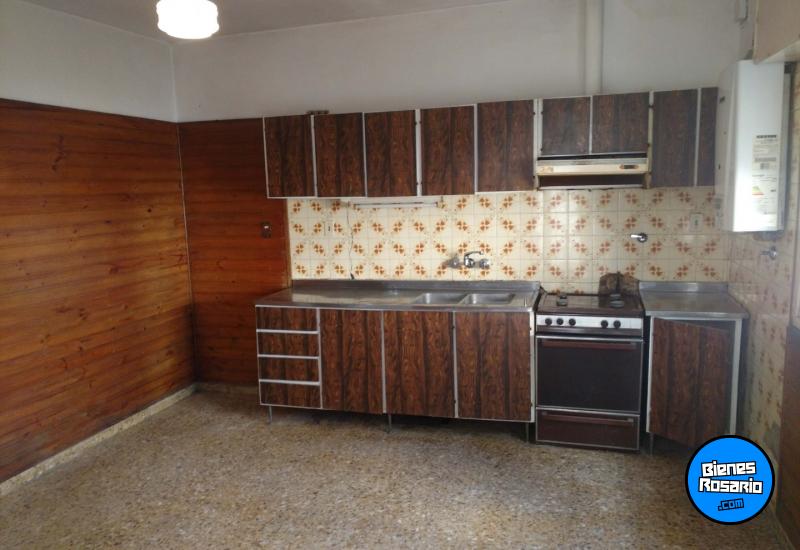 Departamentos de pasillo - Rosario - Venta