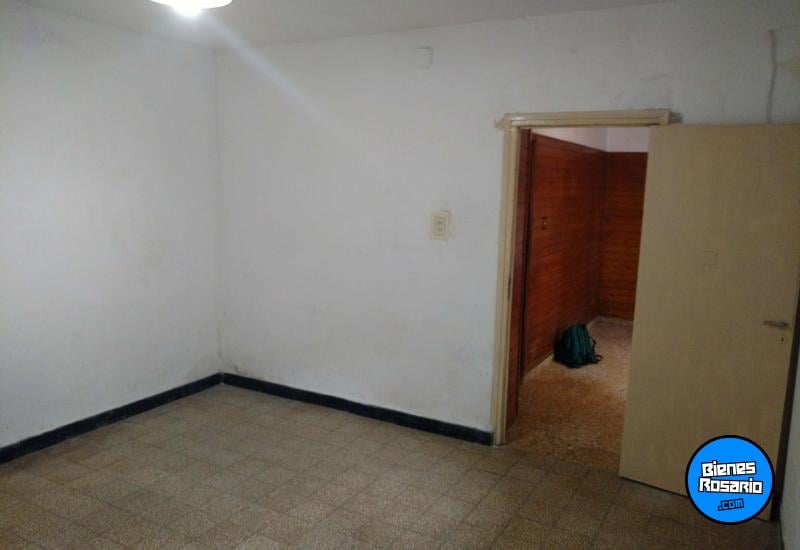 Departamentos de pasillo - Rosario - Venta
