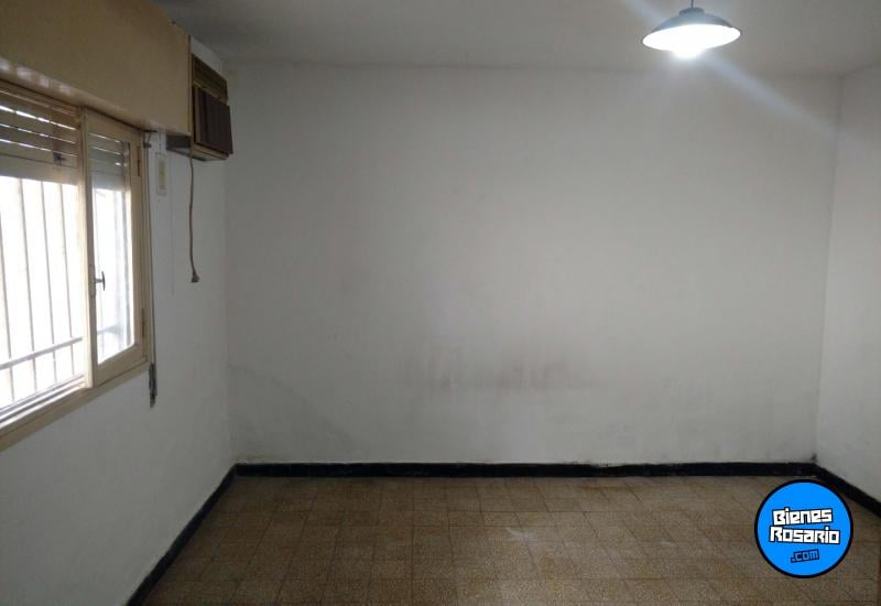 Departamentos de pasillo - Rosario - Venta
