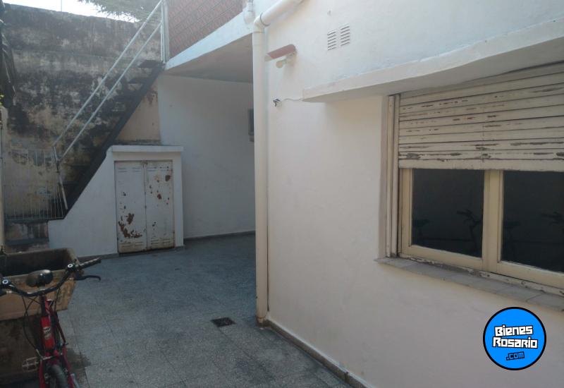 Departamentos de pasillo - Rosario - Venta
