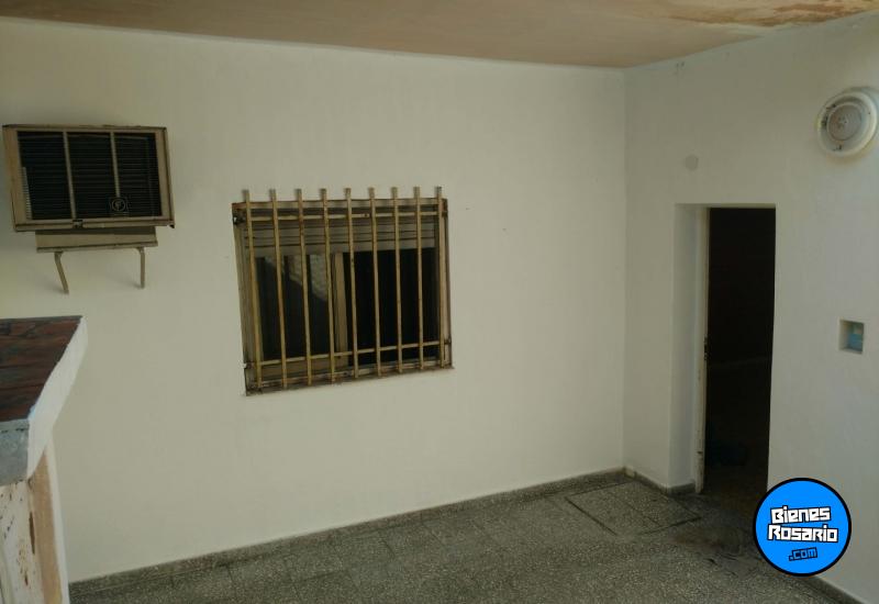 Departamentos de pasillo - Rosario - Venta