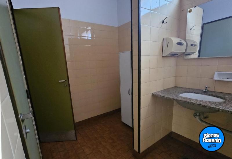 Galpones / Depósitos - Rosario - Venta