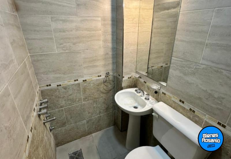 Casas - Rosario -  Alquiler