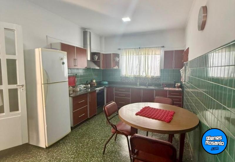 Casas - Rosario -  Alquiler