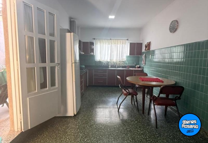 Casas - Rosario -  Alquiler