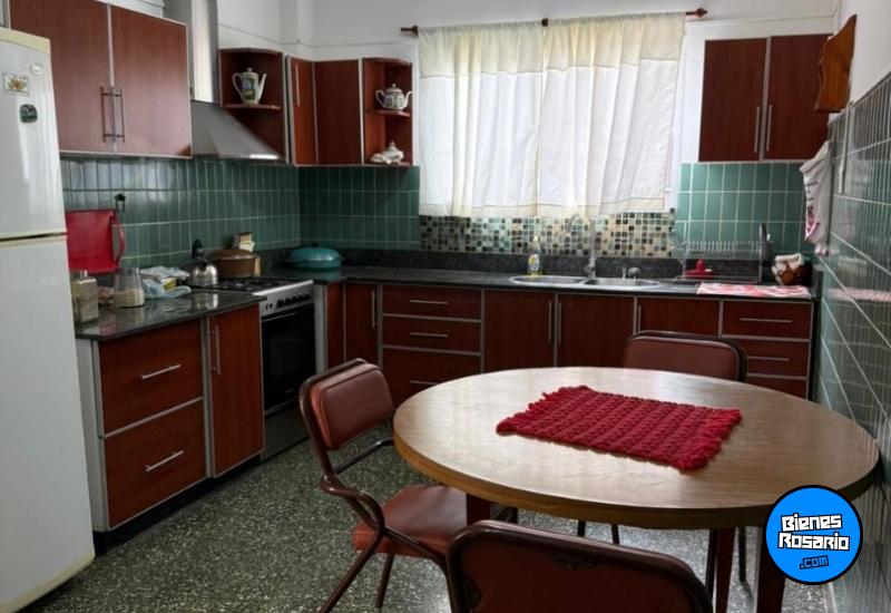 Casas - Rosario -  Alquiler