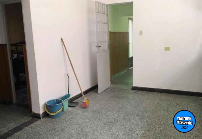 Departamentos de pasillo - Rosario - Venta