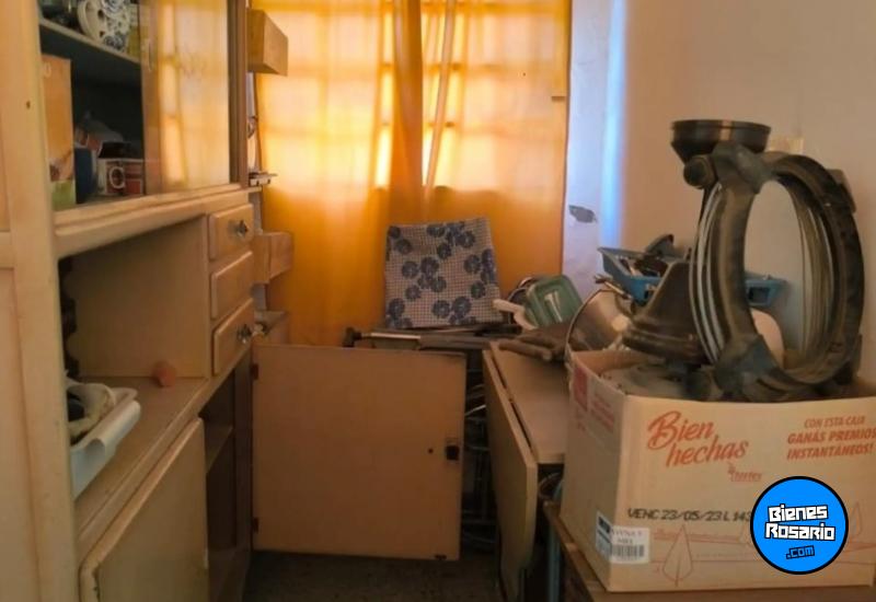 Departamentos de pasillo - Rosario - Venta