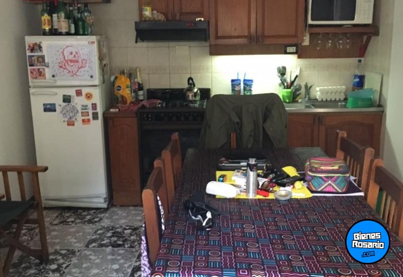 Casas - Rosario -  Alquiler
