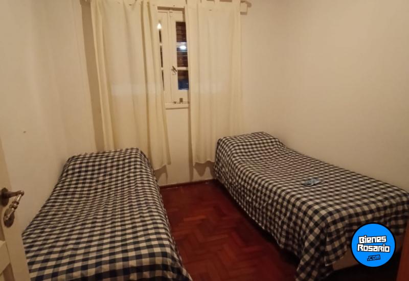 Casas - Rosario -  Alquiler