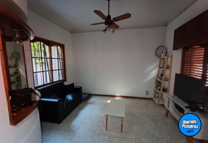 Casas - Rosario -  Alquiler