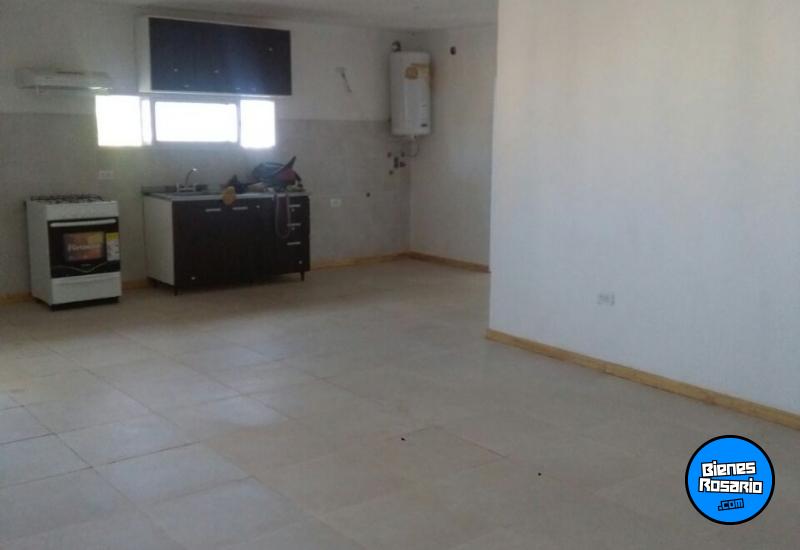 Casas - Rosario -  Alquiler