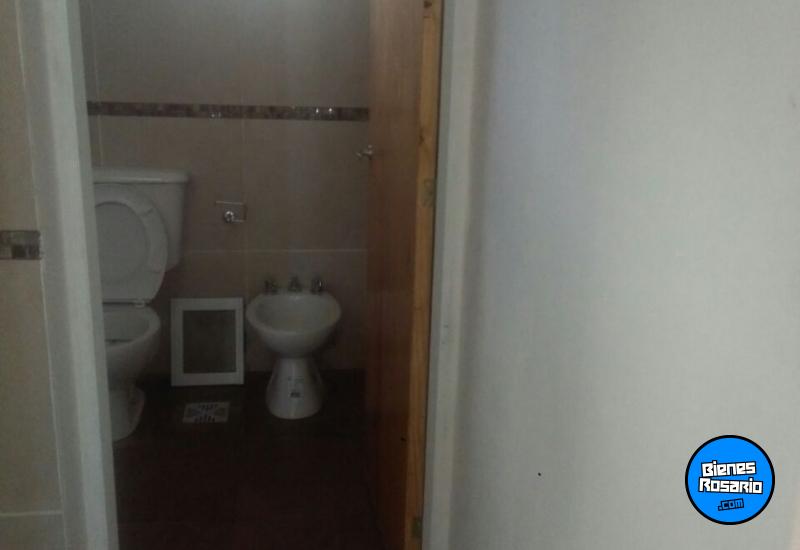 Casas - Rosario -  Alquiler