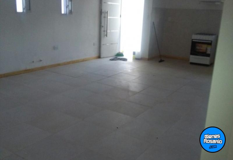 Casas - Rosario -  Alquiler