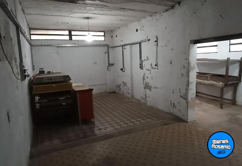 Galpones / Depósitos - Rosario - Venta