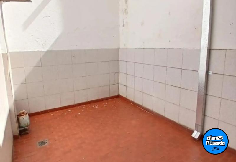 Departamentos de pasillo - Rosario - Venta