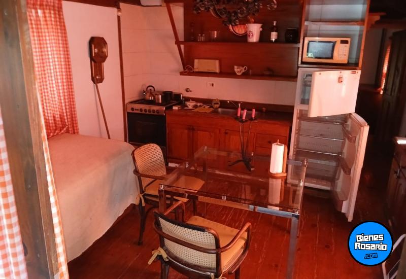 Casas - Funes -  Alquiler