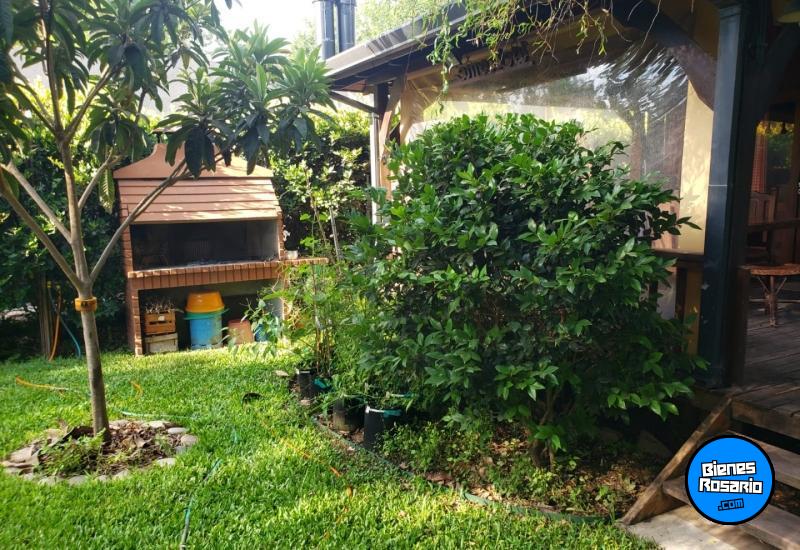 Casas - Funes - Venta