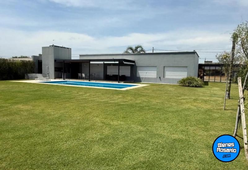 Casas - Funes - Venta