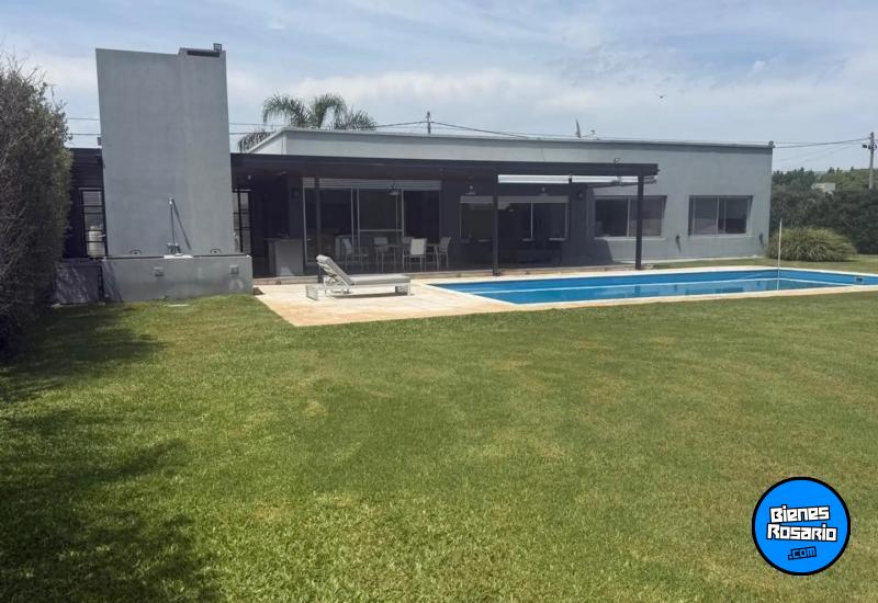 Casas - Funes - Venta