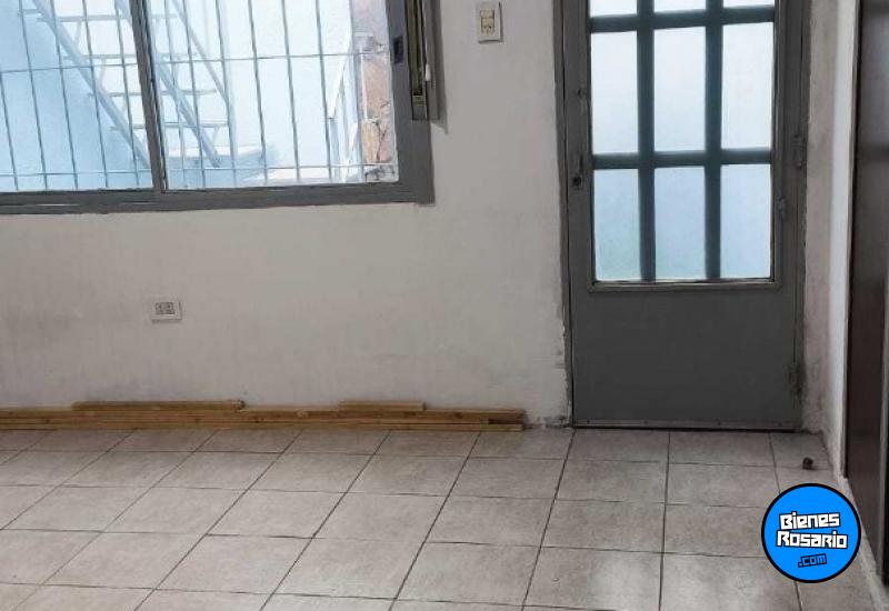 Departamentos de pasillo - Rosario - Venta